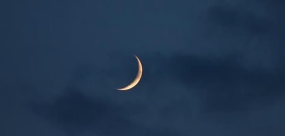 المحكمة العُليا تدعو إلى تحرّي رؤية هلال شهر رمضان مساء يوم الجمعة