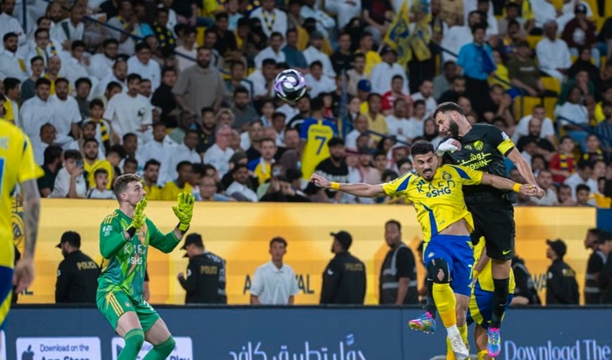 "ريمونتادا مجنونة".. الاتحاد يقلب الطاولة على النصر ويواصل الزحف نحو اللقب