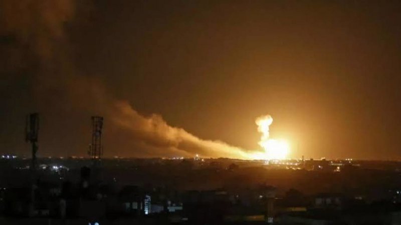 سوريا.. قصف إسرائيلي يستهدف مواقع تضم ميليشيات إيرانية بالقنيطرة