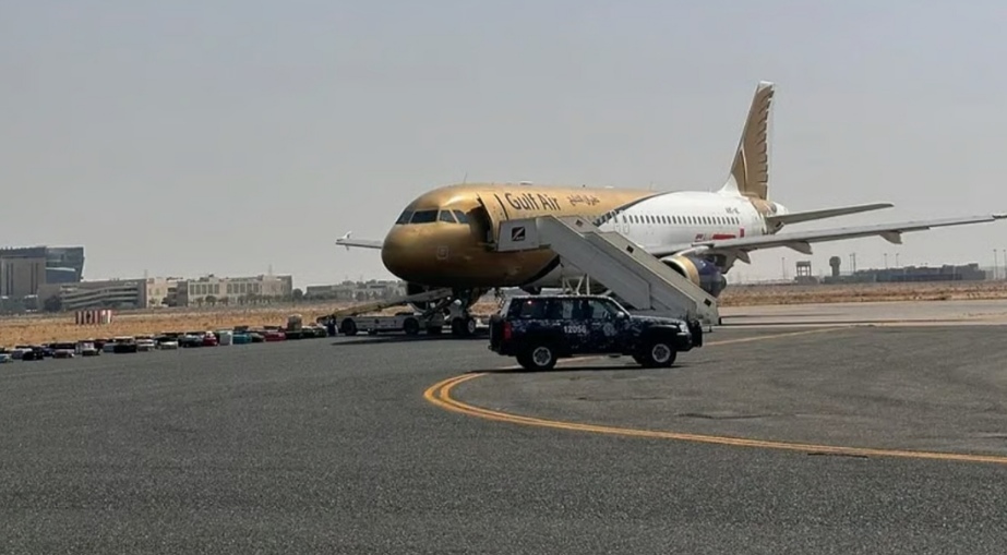 "الطيران المدني الكويتي": هبوط طائرة بسلام بعد بلاغ بوجود قنبلة على متنها