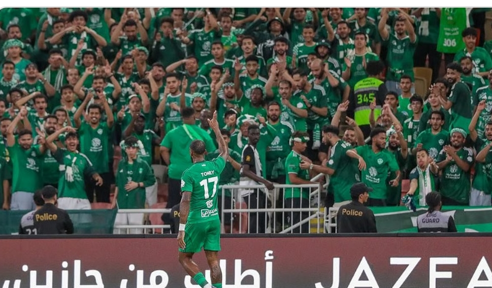 بطل النخبة والسوبر "الأهلي" يدشّن مشواره في روشن بتجاوز "نيوم"