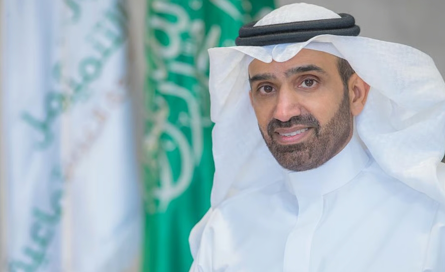 وزير الموارد البشرية والتنمية الاجتماعية يُطلق لائحة فحوصات اللياقة المهنية والأمراض غير المعدية