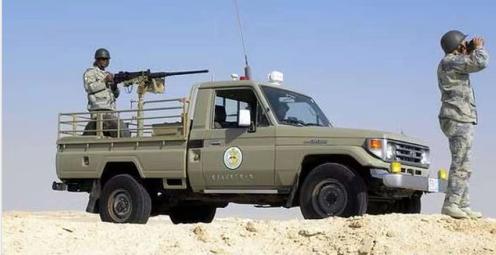 عسير .. القبض على 15 مخالفًا من الجنسية الإثيوبية لتهريبهم 300 كيلوجرامٍ من "القات"