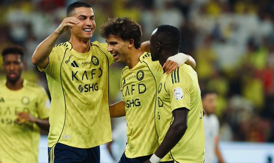 وسط تألق "فيليكس".. النصر بخماسية الفتح يحكم قبضته على الصدارة