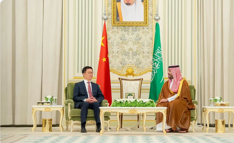 قصر اليمامة.. ولي العهد يستقبل نائب رئيس جمهورية الصين الشعبية قصر اليمامة.. ولي العهد يستقبل نائب رئيس جمهورية الصين الشعبية