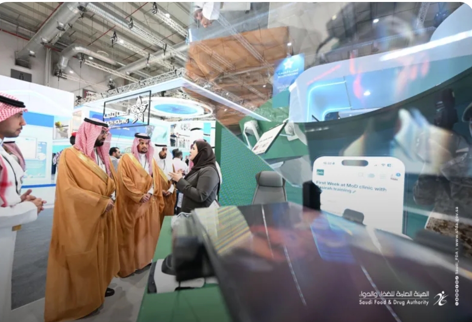 دشين خدمة "راصد" لتنظيم دخول الأدوية مع المسافرين دشين خدمة "راصد" لتنظيم دخول الأدوية مع المسافرين