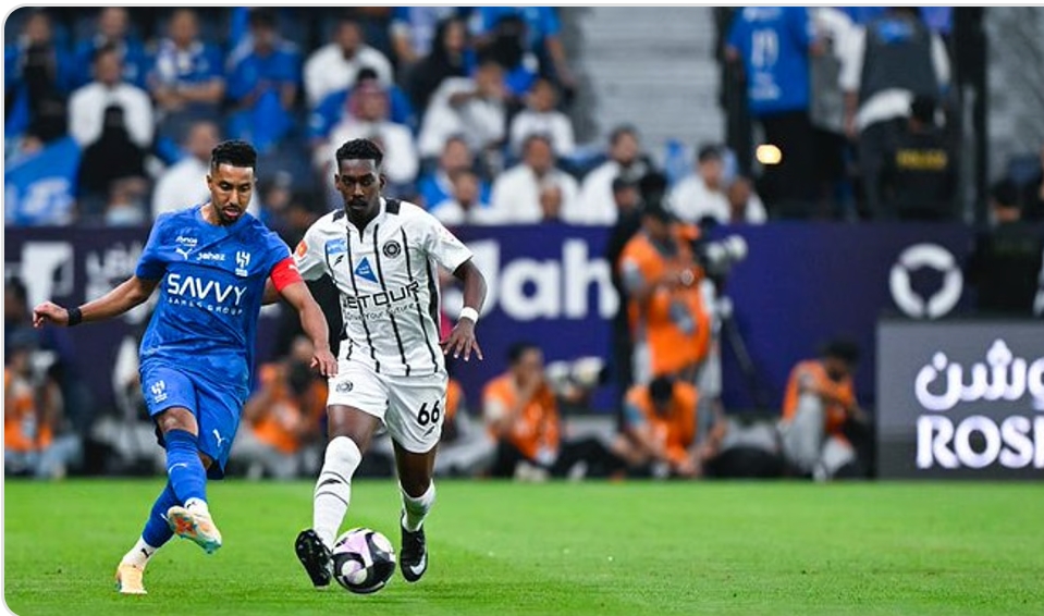 بهدف "ليوناردو".. الهلال يزيد من جراح الشباب ويقفز إلى المركز الثاني بهدف "ليوناردو".. الهلال يزيد من جراح الشباب ويقفز إلى المركز الثاني