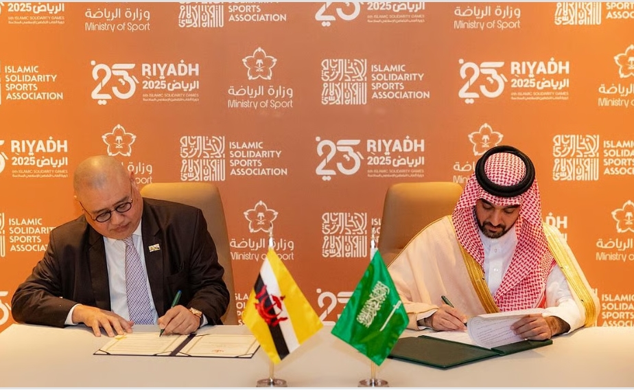 وزير الرياضة يوقّع مذكرات تفاهم وبرامج تنفيذية مع عدد من الدول المشاركة في دورة التضامن الإسلامي السادسة بالرياض