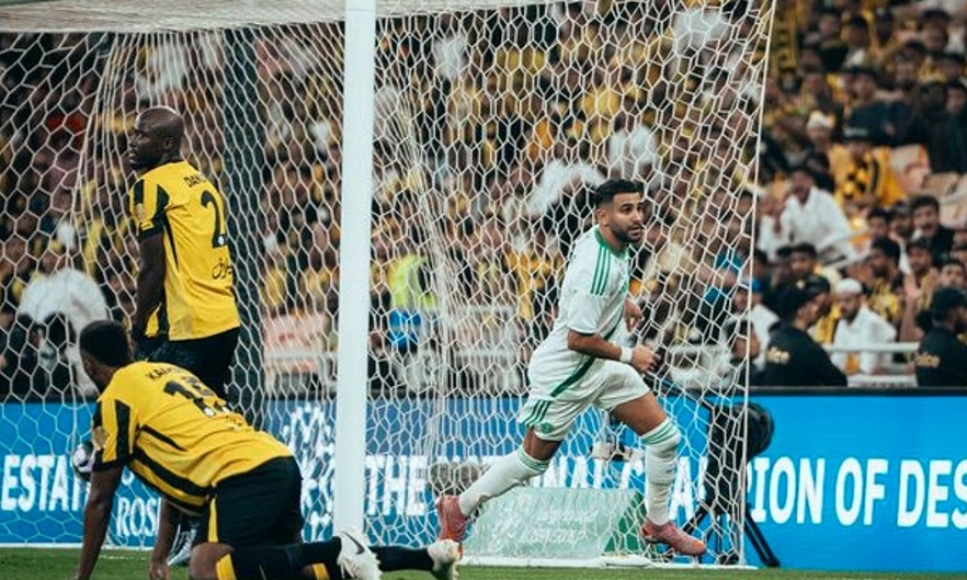 في ليلة "ديربي البحر".. جاك الخبر.. الأهلي يتفوق على الاتحاد بهدف محرز