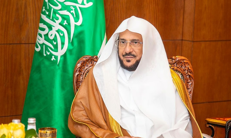 وزير الشؤون الإسلامية يوجه بتخصيص خطبة الجمعة عن النزاهة ومحاربة الفساد