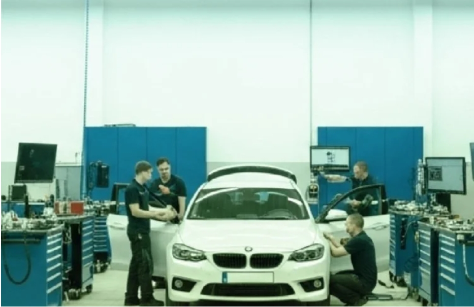 اشتراطات تنظيمية جديدة لورش إصلاح وسائل النقل