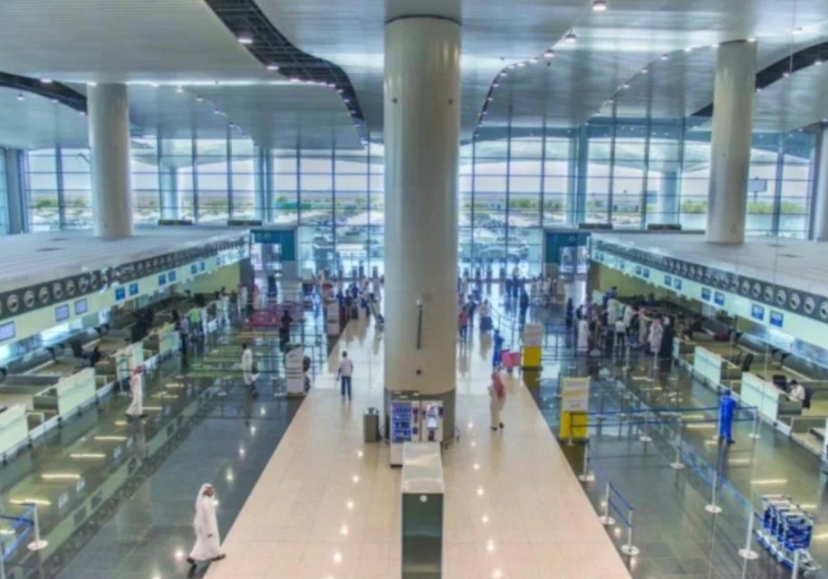 عودة العمليات التشغيلية بشكل كامل بمطار الملك خالد