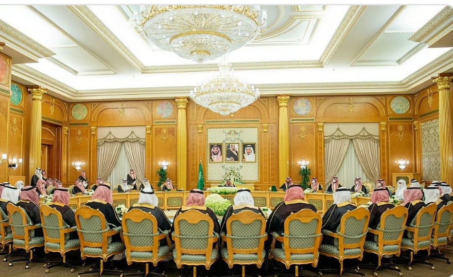 مجلس الوزراء يوافق على ضوابط بند الكفاءات المتميزة المخصص لأغراض التحفيز في الجهات العامة