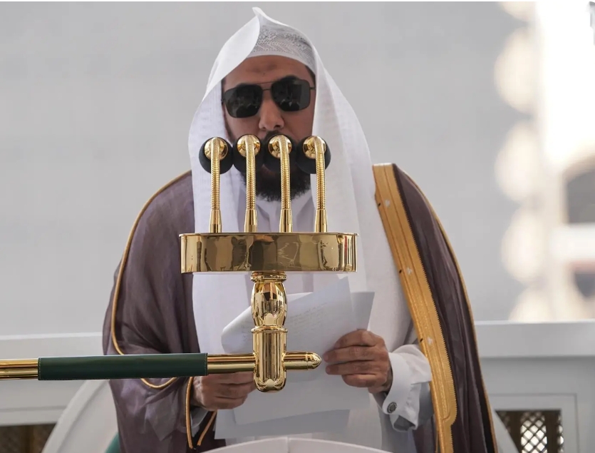 مؤكّدًا أن رأس مال الإنسان عمره.. الجهني يفسّر سورة العصر ويحذّر من أعظم الخسران في الزمان