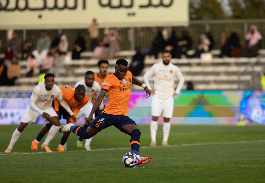 الفيحاء وضمك يكتفيان بالتعادل في دوري روشن