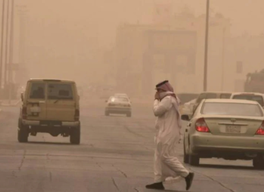 الأرصاد تحذر من تقلبات جوية واسعة على 12 منطقة تشمل عواصف ترابية وضبابًا كثيفًا وموجة برد