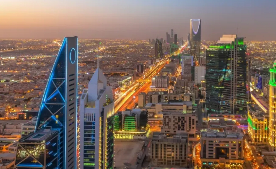 "الاستثمار" تدعو الشركات غير السعودية لتسجيل عقاراتها