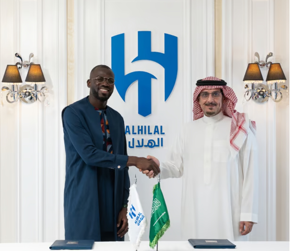 الهلال يجدد عقد السنغالي كوليبالي حتى عام 2027