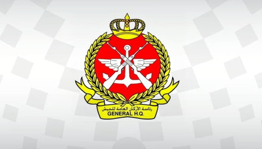 الجيش الكويتي: قاعدة علي السالم الجوية تعرضت لاستهداف بعدد من الصواريخ الباليستية وسلاح الدفاع الجوي يتصدى لها