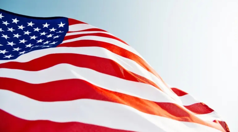 الدفاع السعودية: تعرض السفارة الأميركية بالرياض لهجوم بمسيرتين