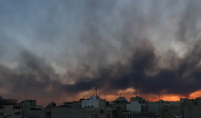 إدارة ترامب تلمح لأيام عصيبة آتية على طهران.. وضربات ساحقة