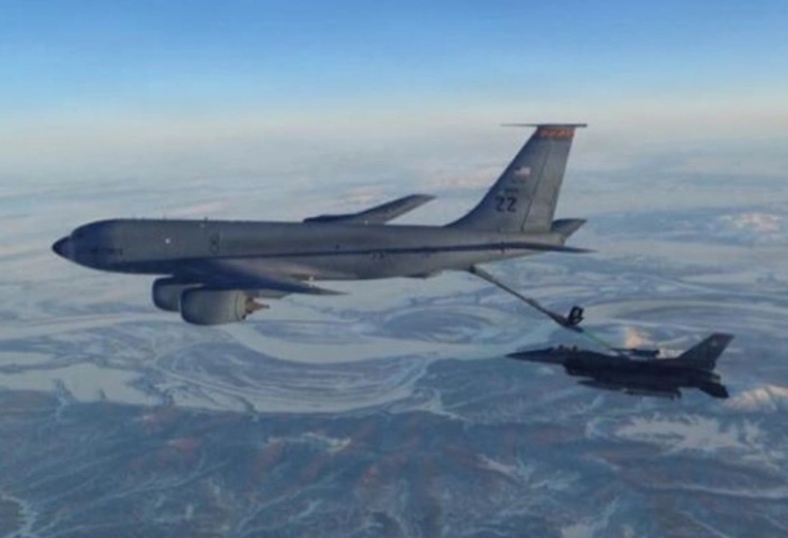 تحطم طائرة أمريكية لتزويد الوقود بالعراق يقتُل طاقمها بالكامل