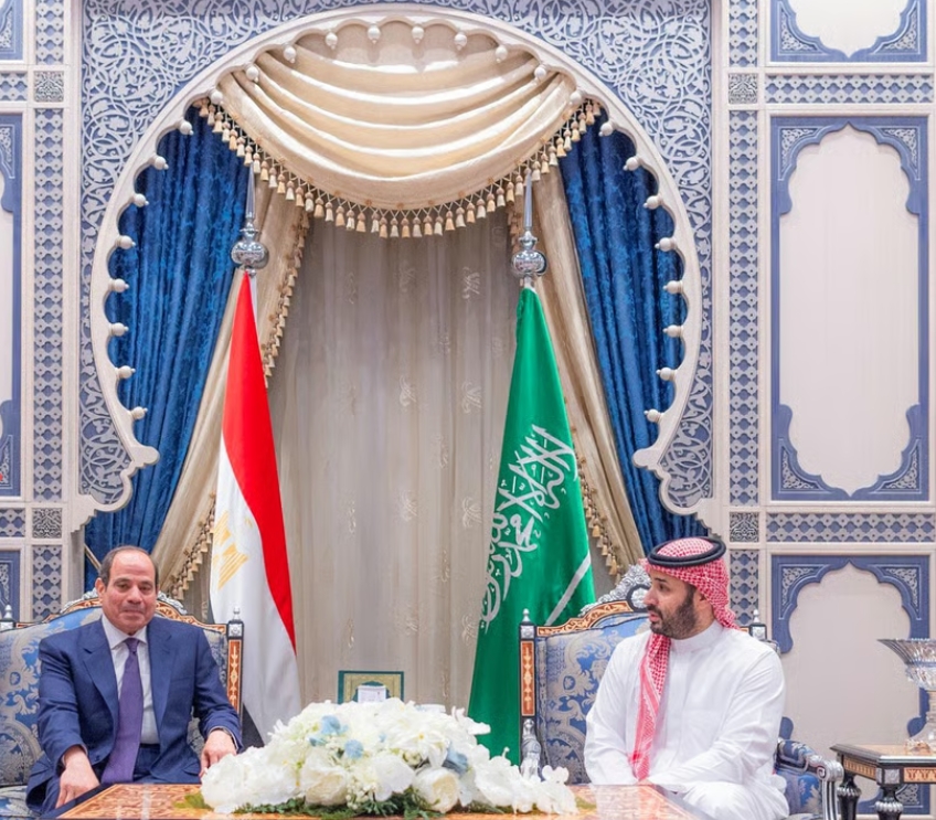 سمو ولي العهد والرئيس المصري يبحثان تطورات الأوضاع الإقليمية