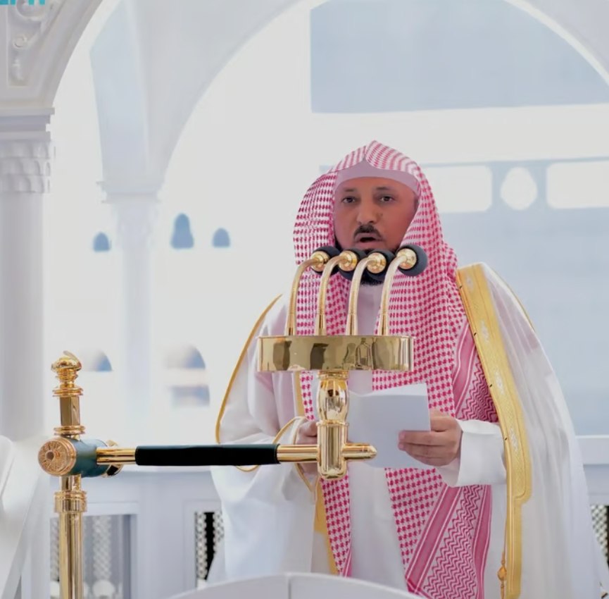 خطيب المسجد الحرام يعدد أسباب النجاة من النار ويؤكد مكانة المملكة في خدمة الحرمين