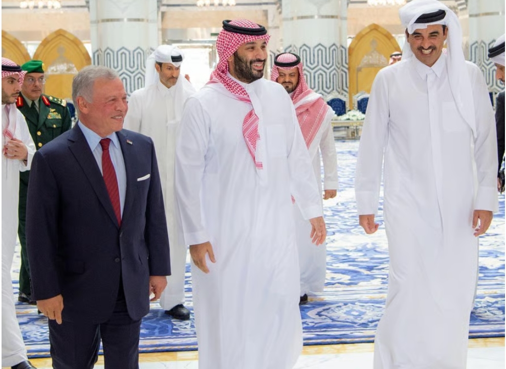 لقاء ثلاثي في جدة يدين الهجمات الإيرانية على الخليج والأردن ويبحث تهديد الملاحة والطاقة