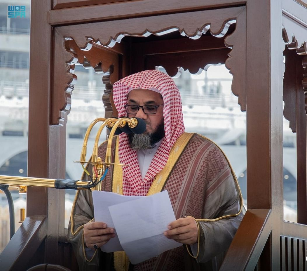 خطيب الحرم المكي: حياة لا تقودها الأخلاق ما هي إلا ولَّادة أثرة وجشع وكذب ومذق وحسد خطيب الحرم المكي: حياة لا تقودها الأخلاق ما هي إلا ولَّادة أثرة وجشع وكذب ومذق وحسد
