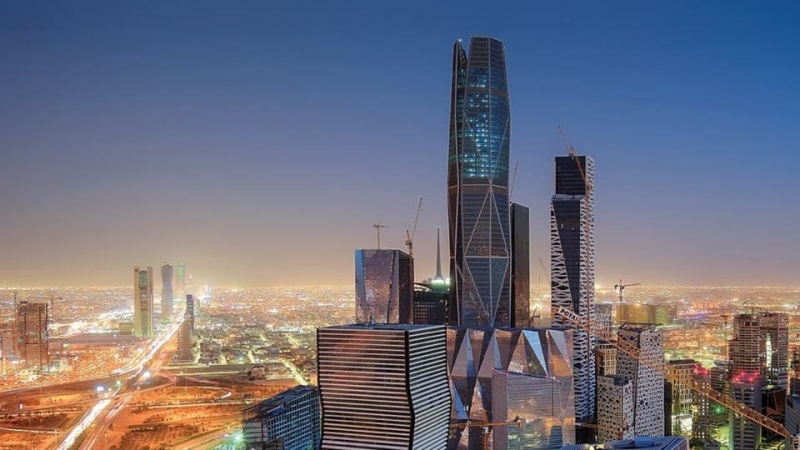 390 مليار دولار أصول صندوق الاستثمارت العامة بنمو 8.3٪.. المرتبة الثامنة عالميًا 390 مليار دولار أصول صندوق الاستثمارت العامة بنمو 8.3٪.. المرتبة الثامنة عالميًا