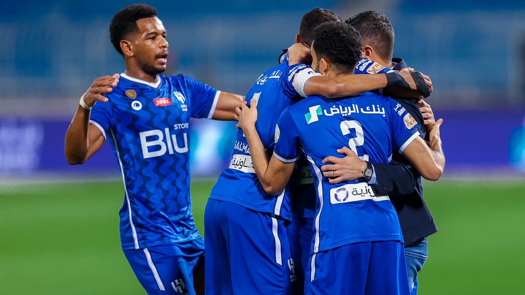 بقيادة "ابن المدرب دياز".. الهلال يكرم الاتفاق بثلاثية