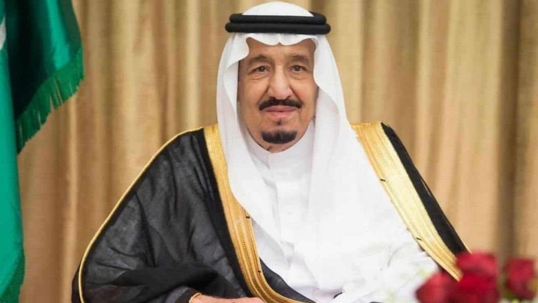 خادم الحرمين يأمر باستضافة 1000 حاج وحاجة من ذوي الشهداء والأسرى والجرحى الفلسطينيين خادم الحرمين يأمر باستضافة 1000 حاج وحاجة من ذوي الشهداء والأسرى والجرحى الفلسطينيين