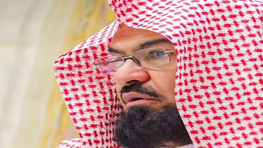 "السديس" يوجّه بالاستعداد للاحتفاء باليوم الوطني.. ويؤكّد: حب الوطن واجب ديني "السديس" يوجّه بالاستعداد للاحتفاء باليوم الوطني.. ويؤكّد: حب الوطن واجب ديني
