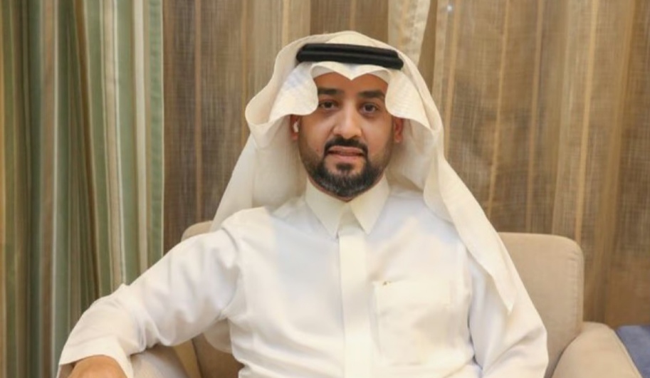 الأهلي يستبعد "العيسى" من قائمة انتخابات الرئاسة الأهلي يستبعد "العيسى" من قائمة انتخابات الرئاسة