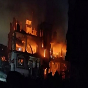 68 شهيدًا في يوم دامٍ بغزة والضفة.. الاحتلال يستهدف منتظري المساعدات.. ويواصل اقتحاماته وإغلاقاته