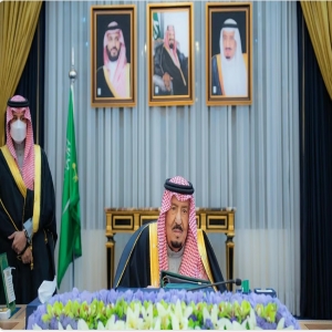 مجلس الوزراء برئاسة خادم الحرمين يؤكد دعم اليمن ويقرّ حزمة اتفاقيات دولية وتنموية جديدة
