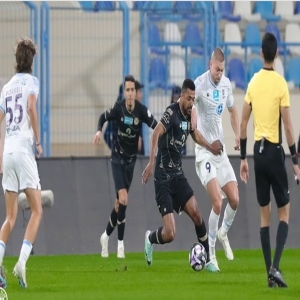 ضمك يحقق أول انتصاراته هذا الموسم من بوابة الأخدود