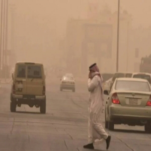 الأرصاد تحذر من تقلبات جوية واسعة على 12 منطقة تشمل عواصف ترابية وضبابًا كثيفًا وموجة برد