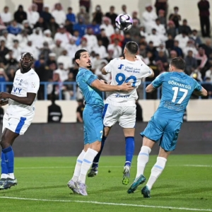 الهلال يسحق الأخدود بسداسية نظيفة ويعزز صدارته لدوري روشن