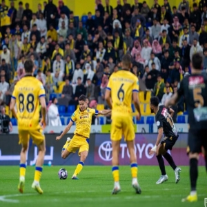 التعاون يتعادل مع الخليج 1-1 في الجولة 21 من دوري روشن