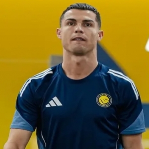 رونالدو يكذب الصحف الأوروبية ويظهر في تدريبات النصر
