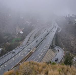 الأرصاد تتوقع أمطارًا غزيرة وسيولًا ورياحًا هابطة حتى الثلاثاء المقبل على معظم مناطق المملكة