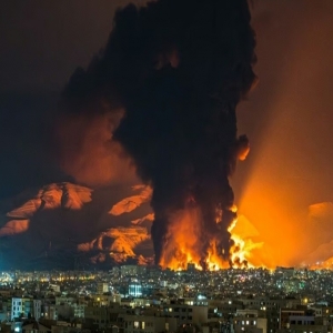 ترامب يطالب إسرائيل بوقف فوري لضرب منشآت النفط الإيرانية لحماية المدنيين والاقتصاد بعد الحرب