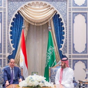 سمو ولي العهد والرئيس المصري يبحثان تطورات الأوضاع الإقليمية