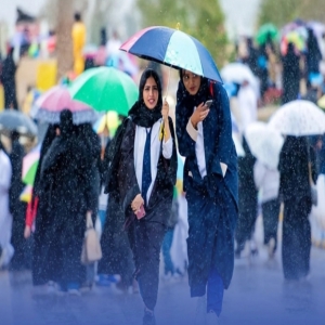 إنذار أحمر من "الأرصاد".. أمطار غزيرة وسيول تضرب عدة مناطق