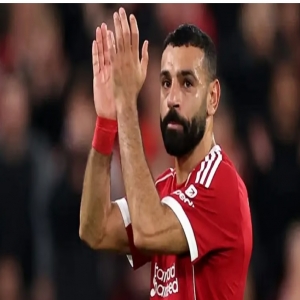 محمد صلاح يعلن رحيله عن ليفربول نهاية الموسم