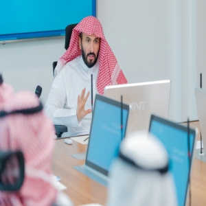 وزير العدل يطلق حزمة قرارات تطويرية بعد عقد من التحول الرقمي