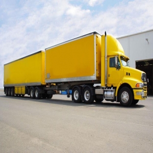 "هيئة النقل" تعلن اشتراطات استخدام الشاحنات ذات المقطورة المزدوجة